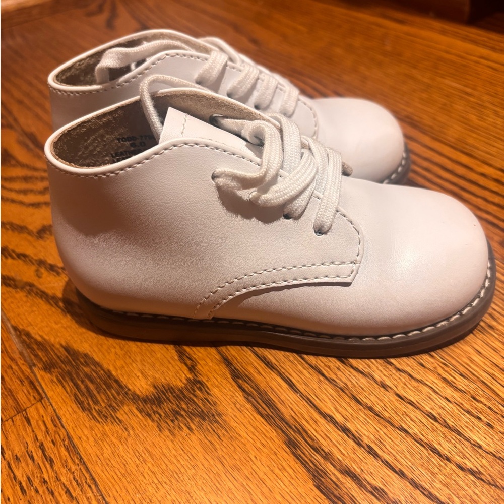 FootMates White Kids Lace-Up